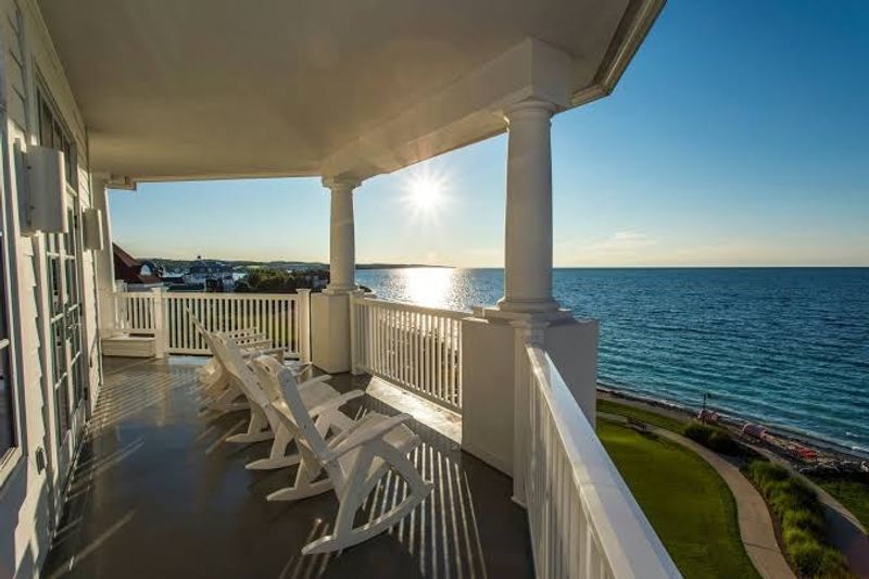 Private Lakefront Walk