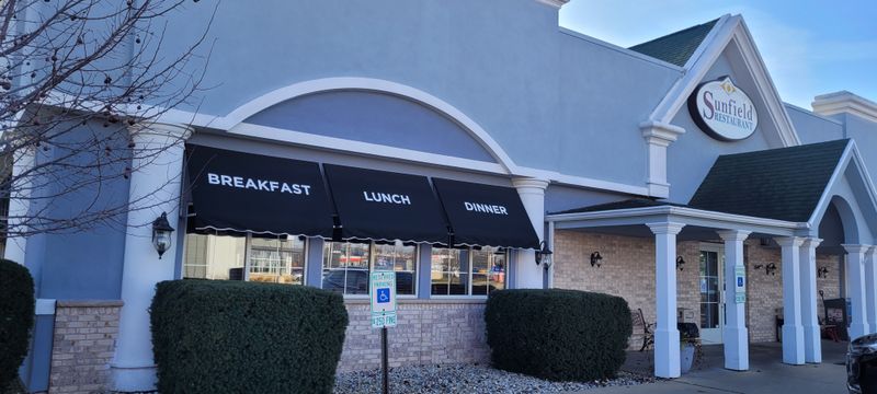 Sunfield Restaurant – Ottawa