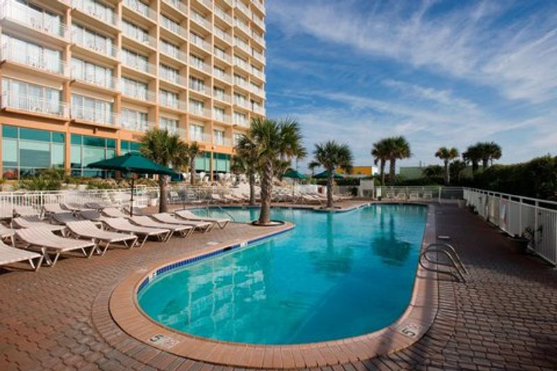 Courtyard By Marriott Carolina Beach Oceanfront