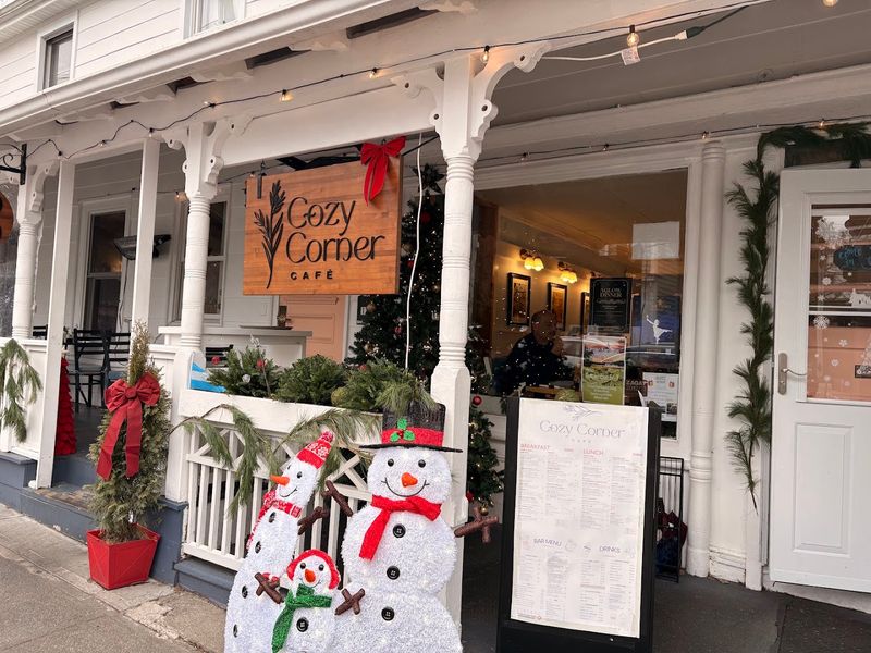 Cozy Corner Cafe