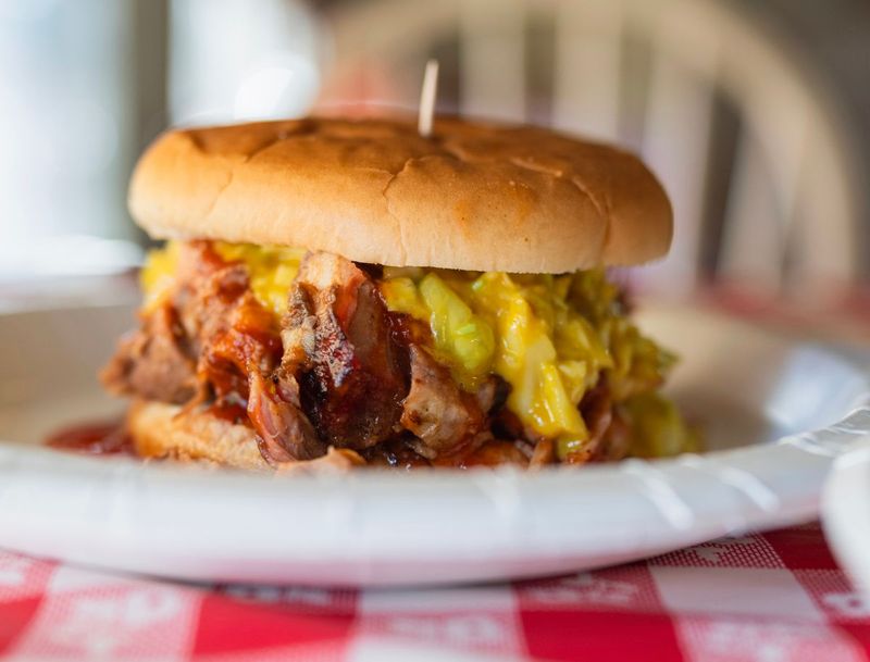 Payne's Bar-B-Q – The Slaw Sandwich Specialists