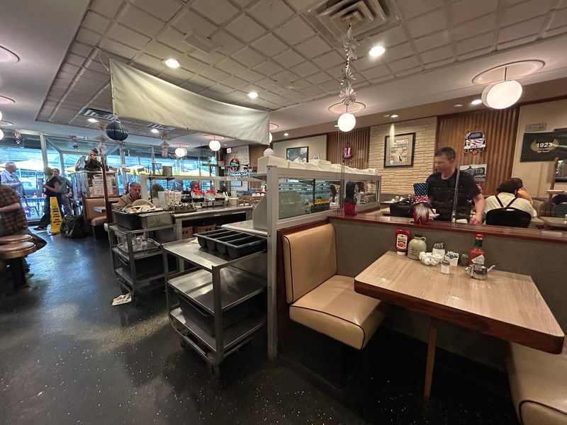 Cozy Counter Seats and Classic Booths