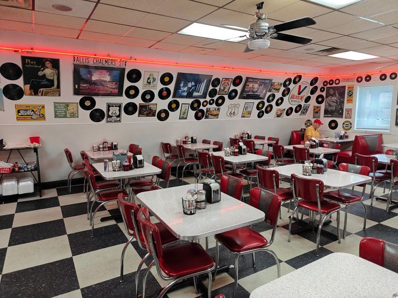 Charlie Parker's Diner - Springfield