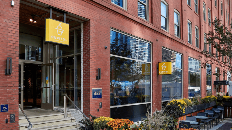 A Prime Streeterville Location