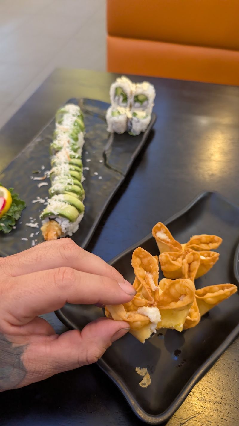 Crab Rangoon Worth Writing Home About