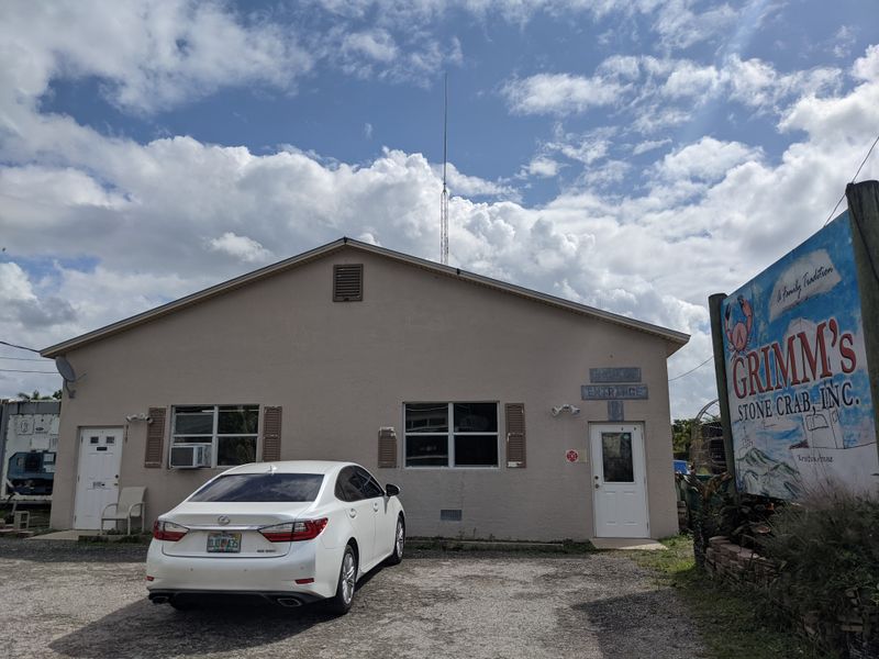 Grimm's Stone Crab - Everglades City