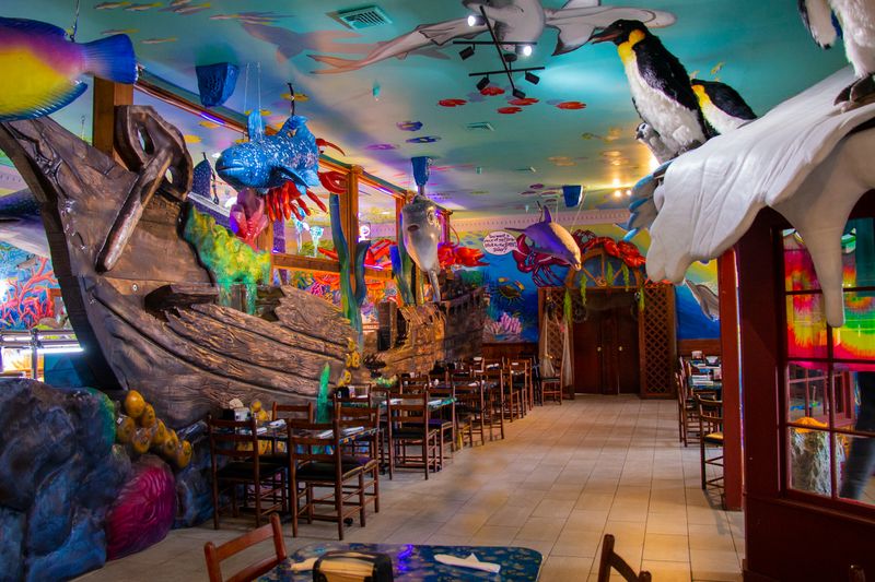 Crab Daddy’s Calabash Seafood Buffet, 3043 US-17 BUS, Murrells Inlet