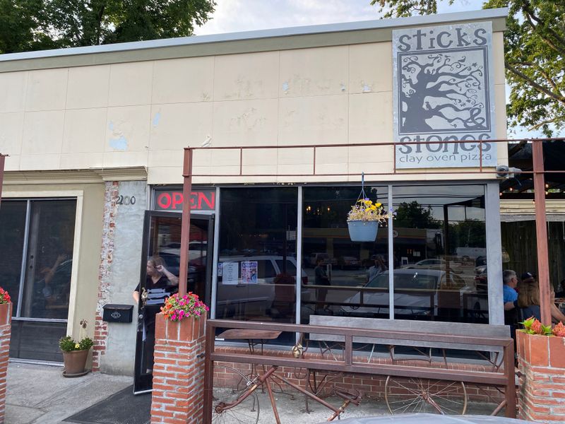 Sticks & Stones - Burger At A Pizza House