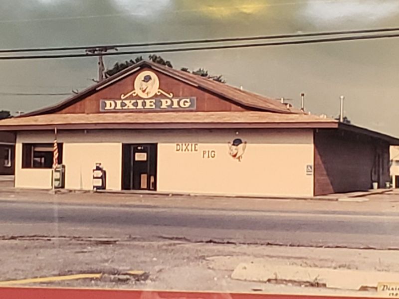 Dixie Pig — Blytheville, AR