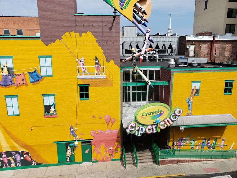 Crayola Experience, Easton