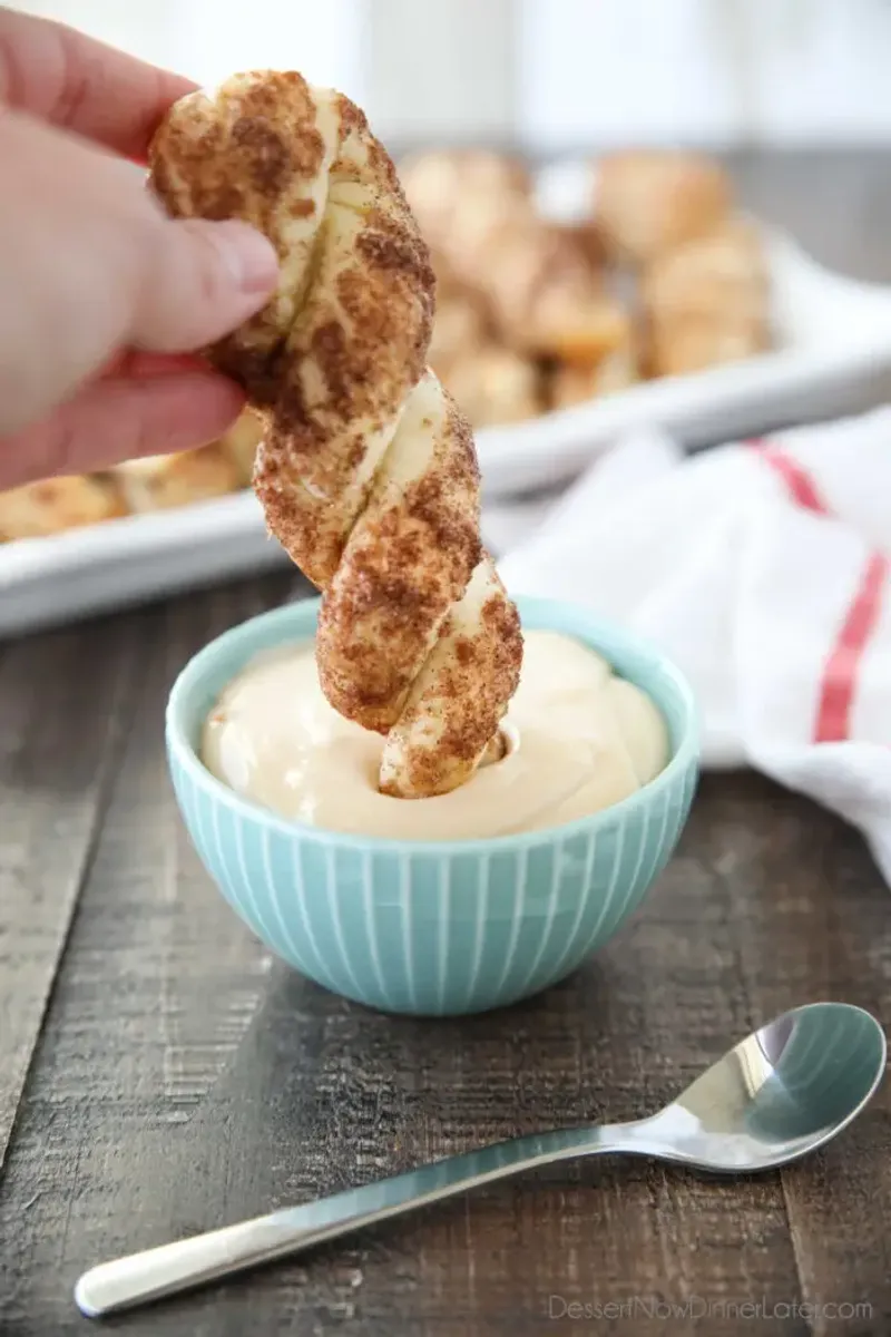 Cinnamon Twists with Cream Cheese Dip