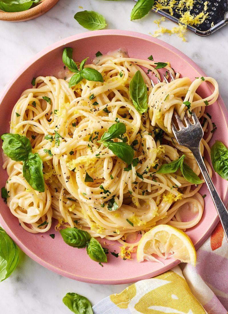 Buttery Lemon Herb Linguine