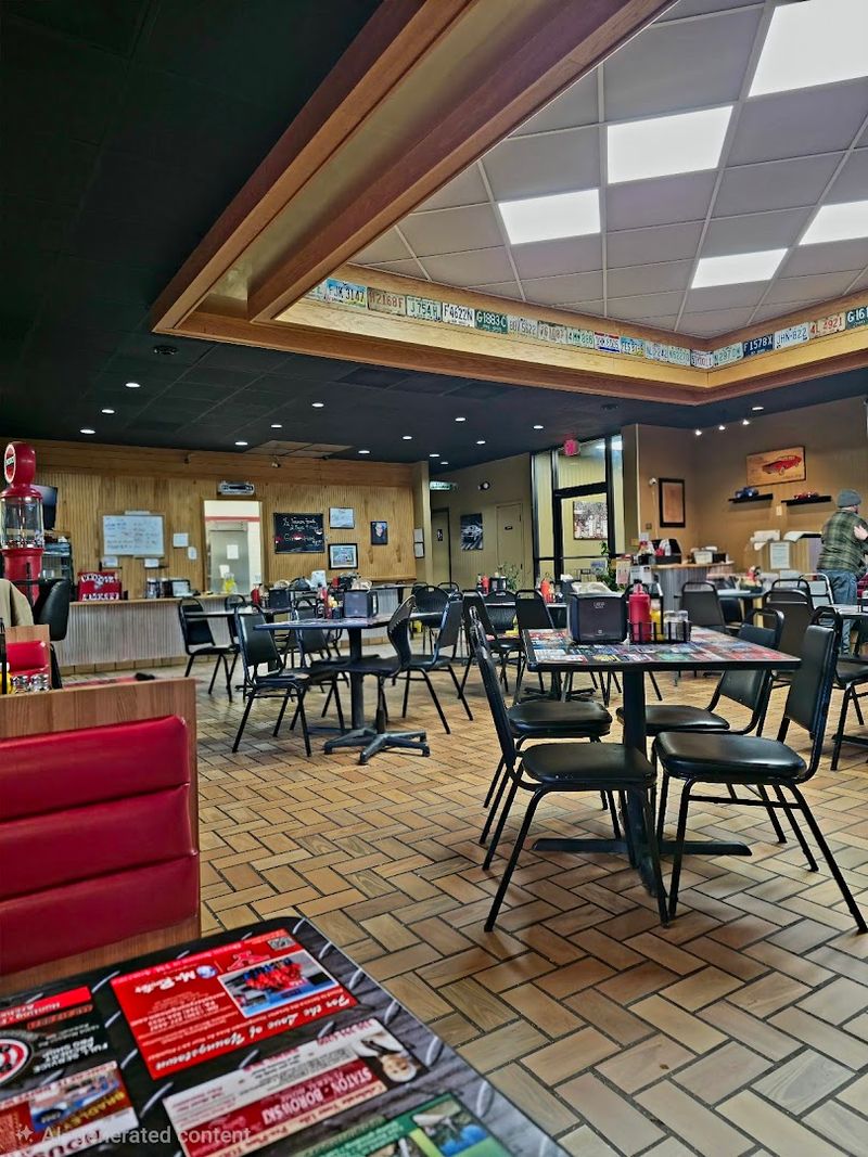 Top Notch Diner, Cortland