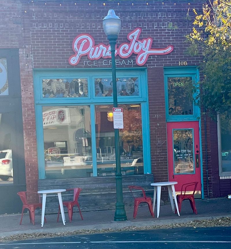 Pure Joy Ice Cream, Siloam Springs