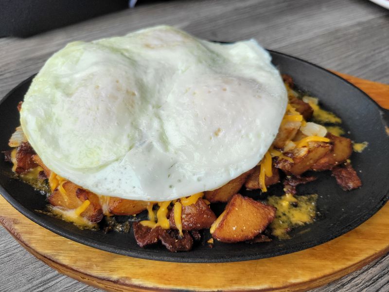 Skillet Strategy: Eggs Over Easy, Toast For Scooping