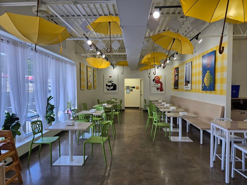 Crepes Paulette, Fayetteville