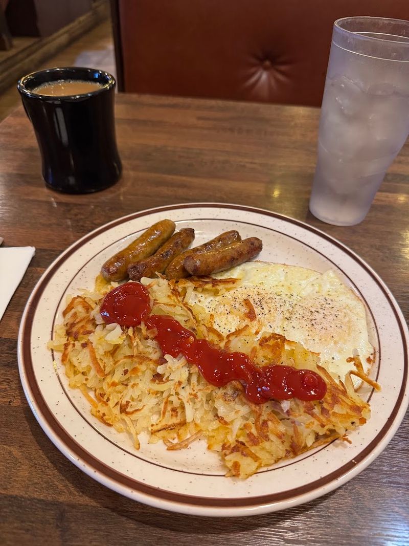 The Classic American Breakfast That Fueled My Morning