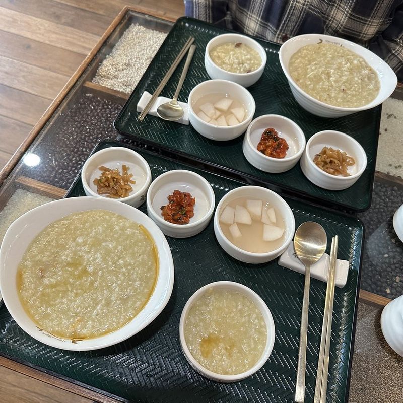 Deli Meat Congee with Century Egg