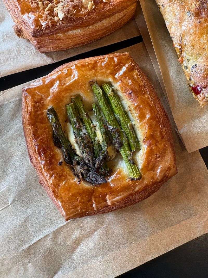 Croissants That Change Outfits With The Seasons