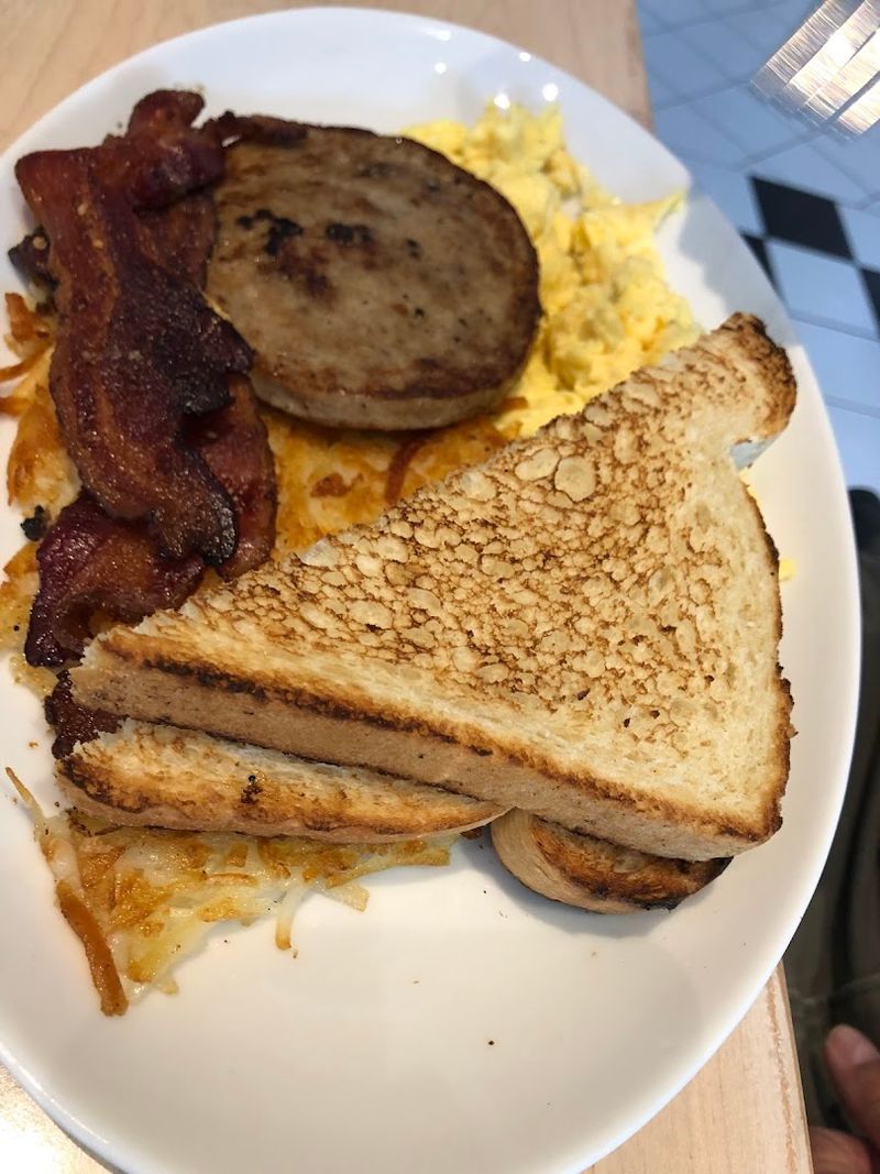 West Bay Diner, Traverse City