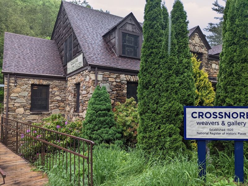 Crossnore Weavers & Gallery