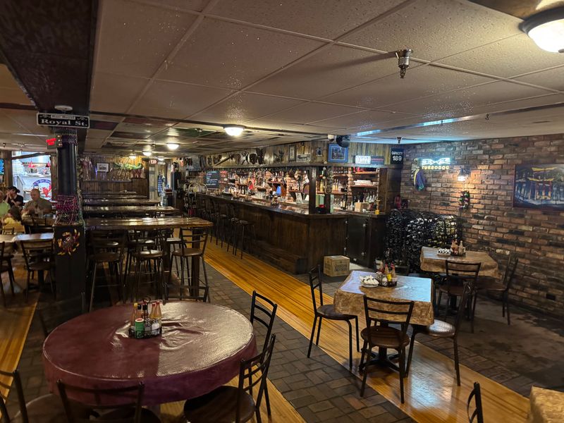 Lagniappe Cajun Creole Eatery – Marquette