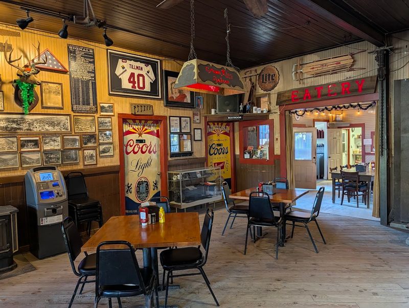 Crown King Cafe And Saloon