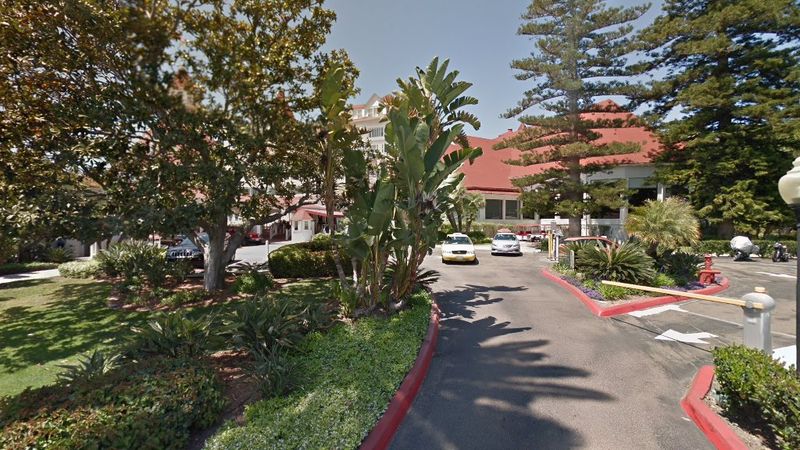 Crown Room, Coronado