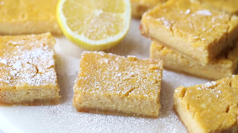 Greek Yogurt Lemon Bars