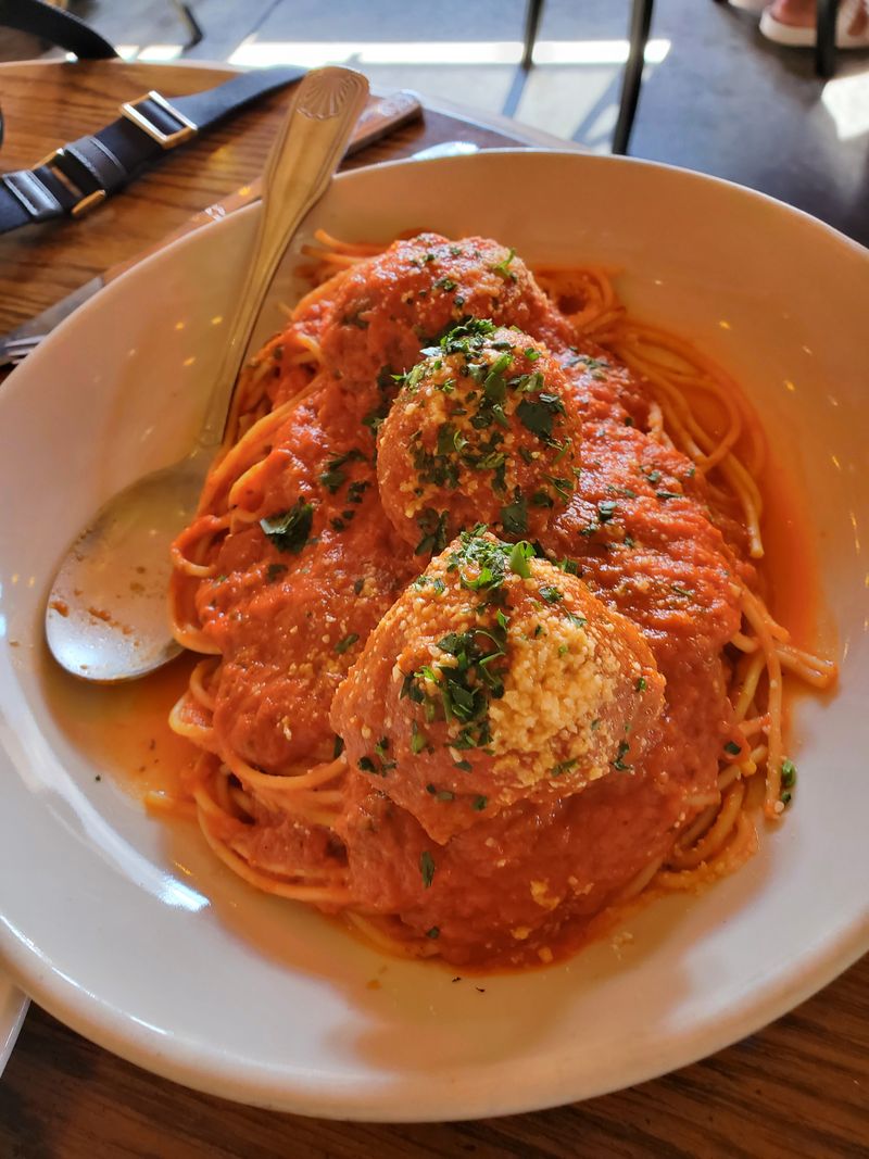 Vinnie's Neighborhood Italian – Asheville