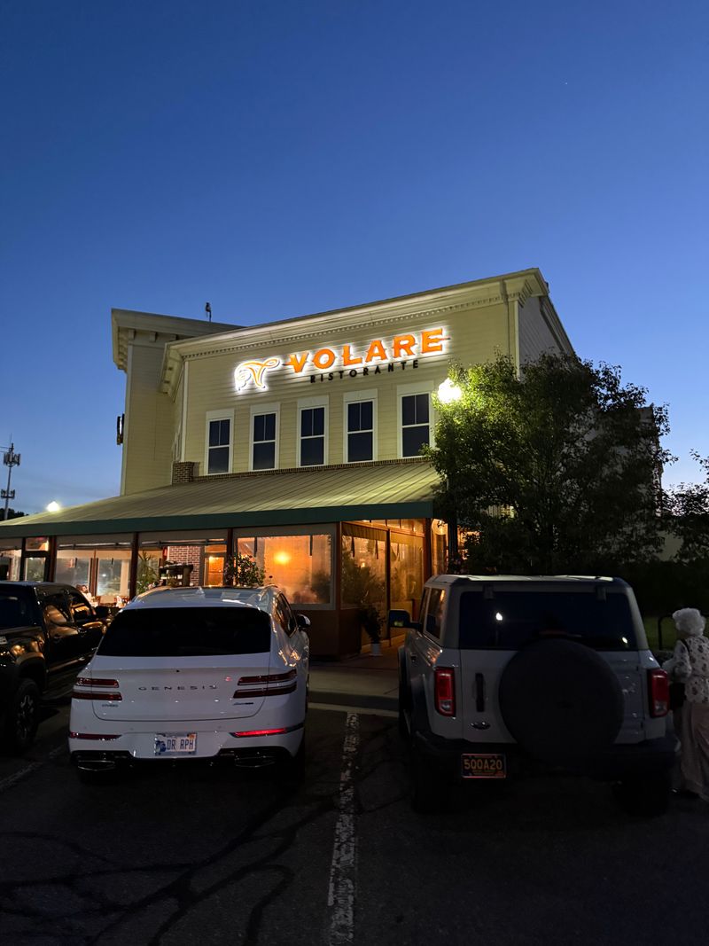Volare Ristorante, Wixom