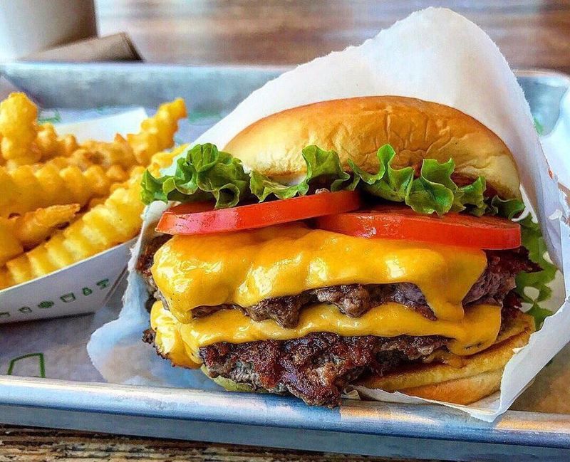 Shake Shack ShackBurger