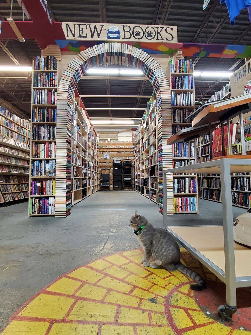 Cupboard Maker Books, Enola, PA