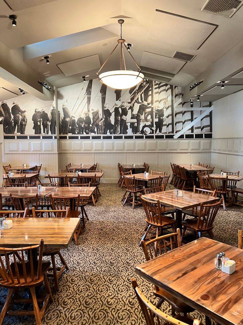 Current Hours Make Reservations Worth Planning Around