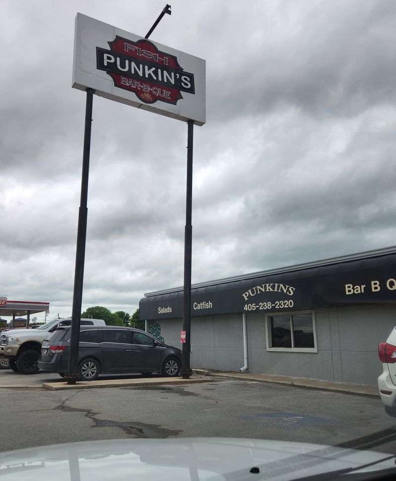 Punkin's Bar-B-Que & Catfish – Pauls Valley