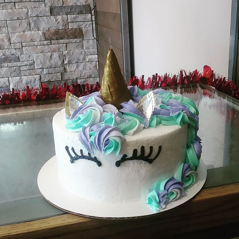 Custom Cakes Built For Real Celebrations