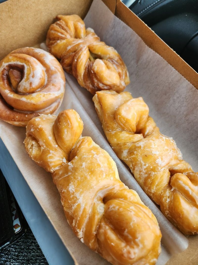 Pecan Rolls, Cinnamon Sticks, and the Pastry Case Worth Exploring