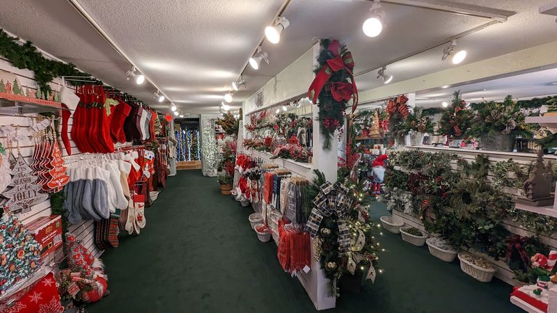 Custom Garlands And Personalized Stockings Done Right Custom Garlands And Personalized Stockings Done Right