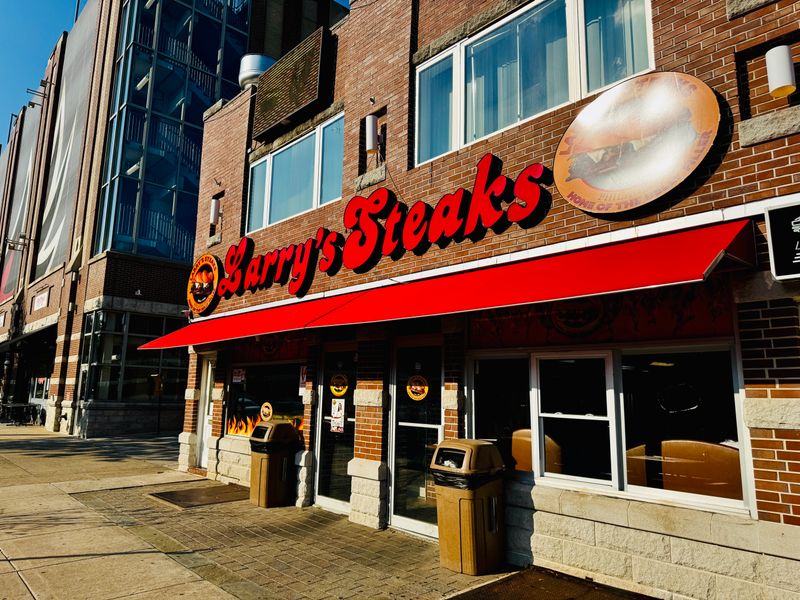 Order Accuracy Issues Require Checking Your Food Before Leaving