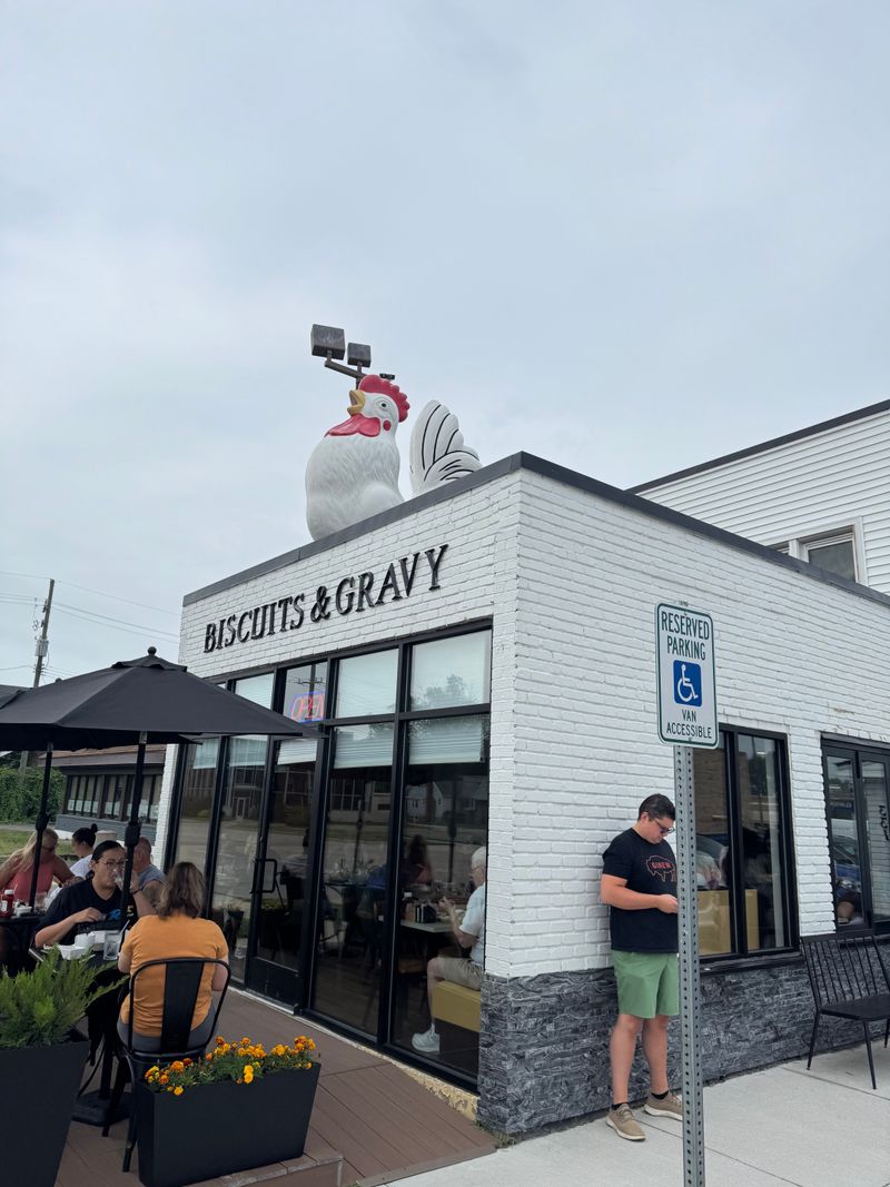 Mind The Parking And Peak Rush