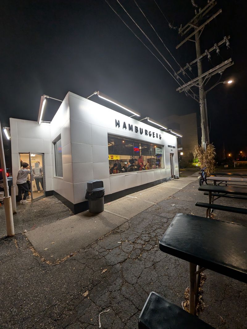 Eat Here Not In The Car