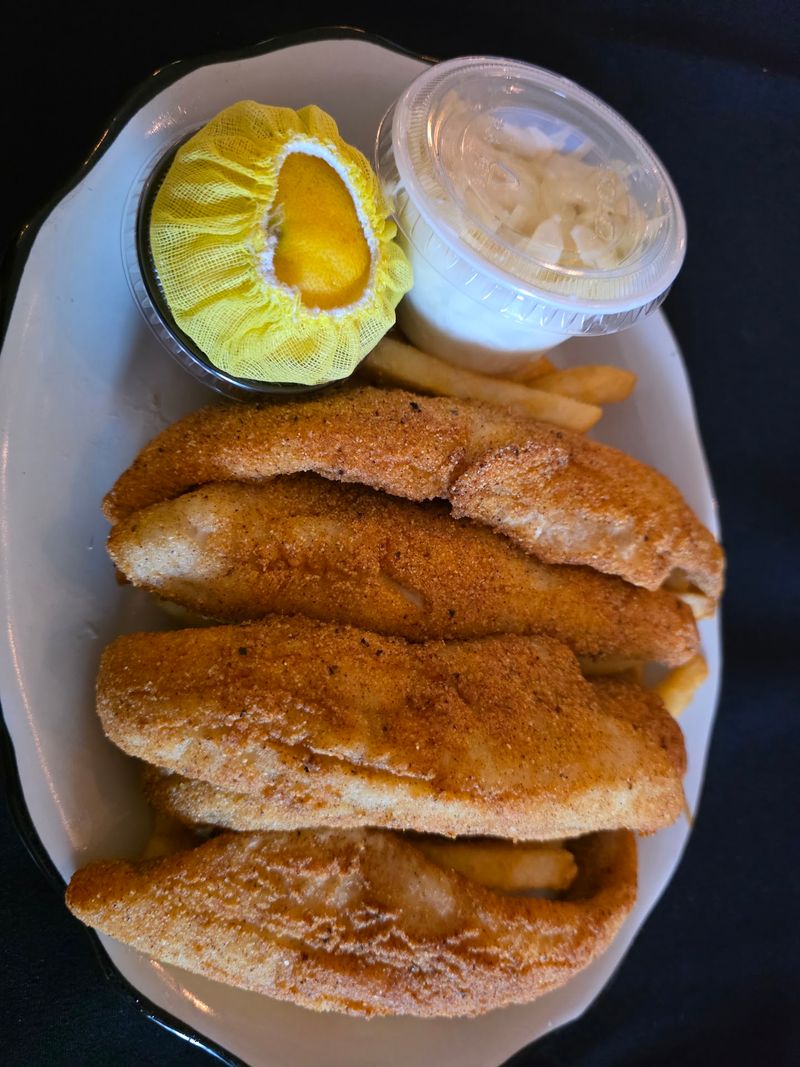 Cut River Grille