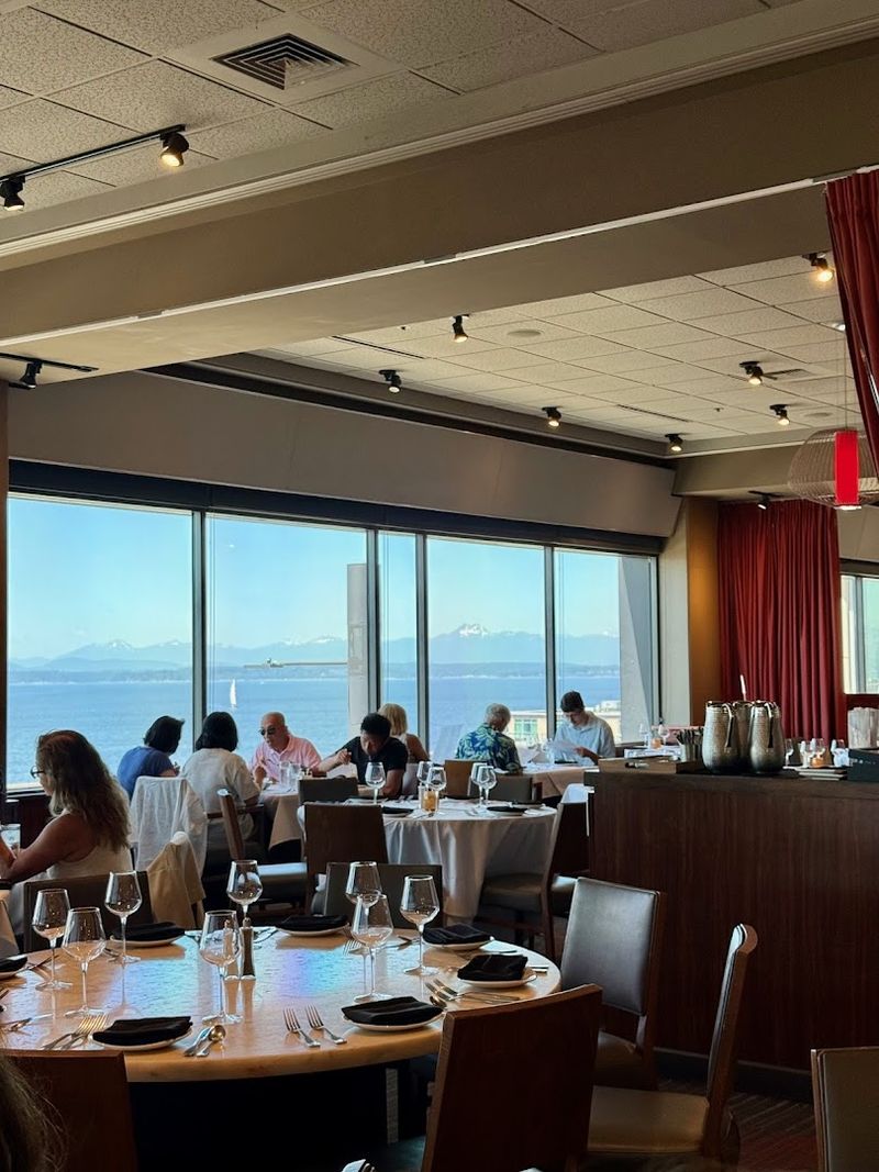 Cutters Crabhouse, Seattle