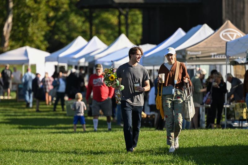 Cuyahoga Valley Farmers Market at Howe Meadow, Peninsula