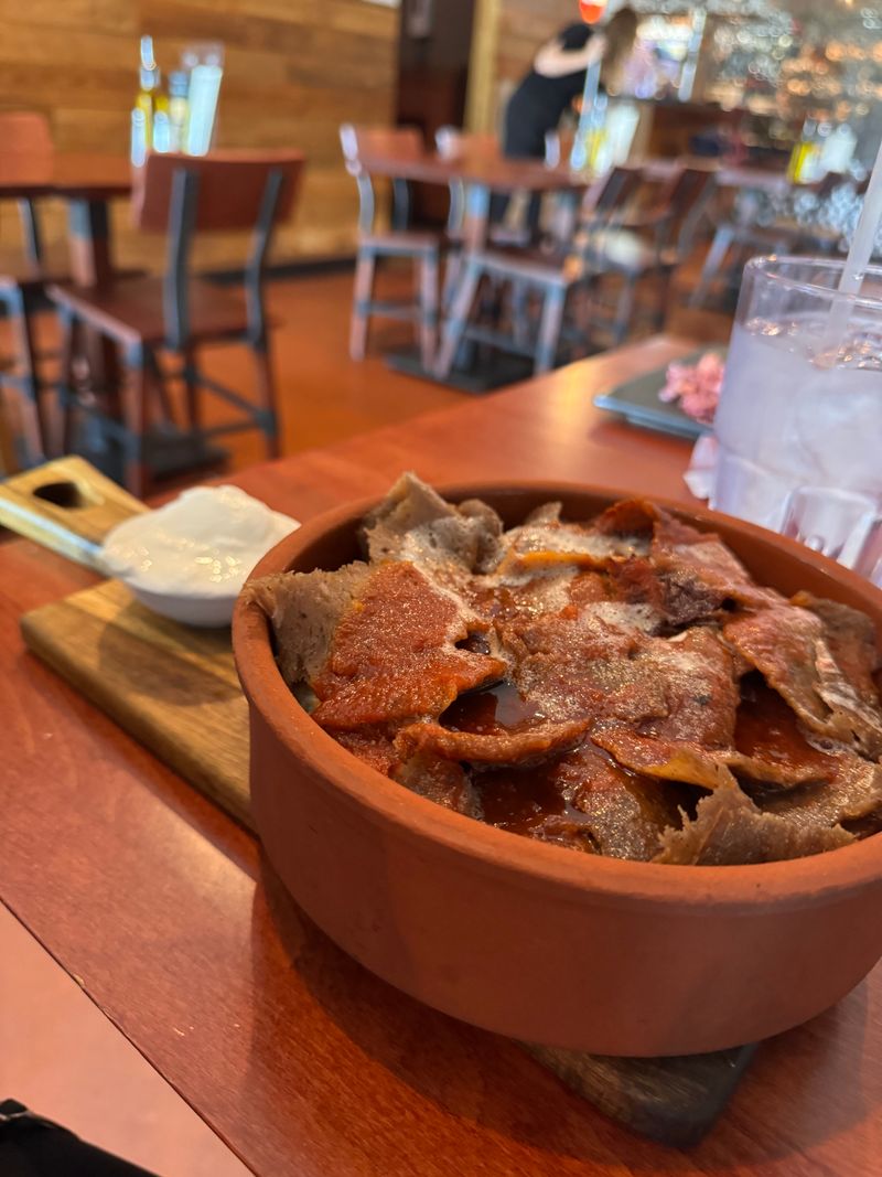 Ugly Restaurant & Bar – Springfield