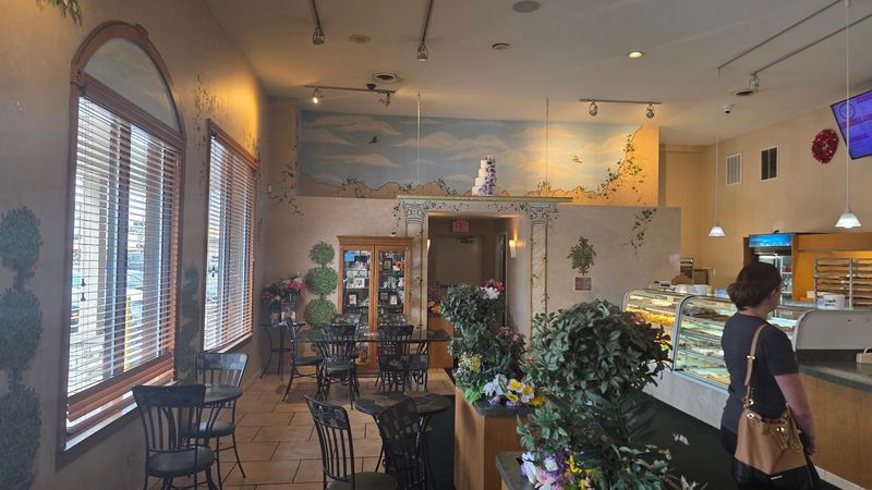 Calumet Bakery - Lansing