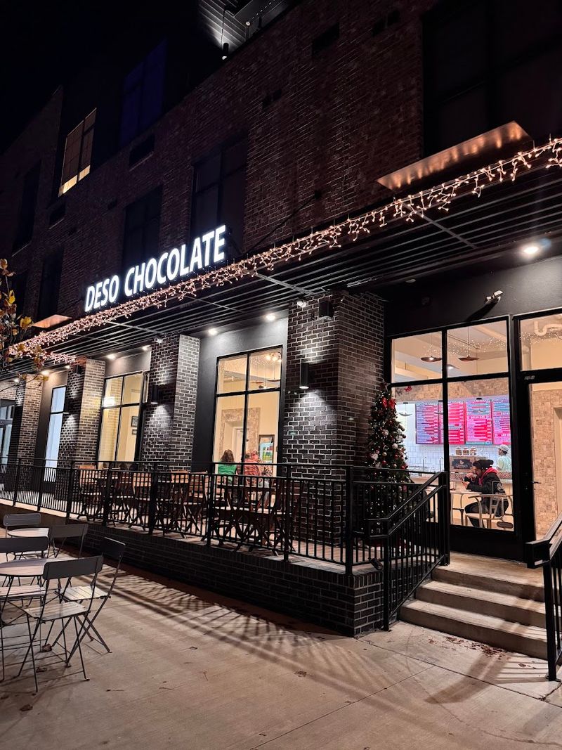 DESO Chocolate, Jonesboro
