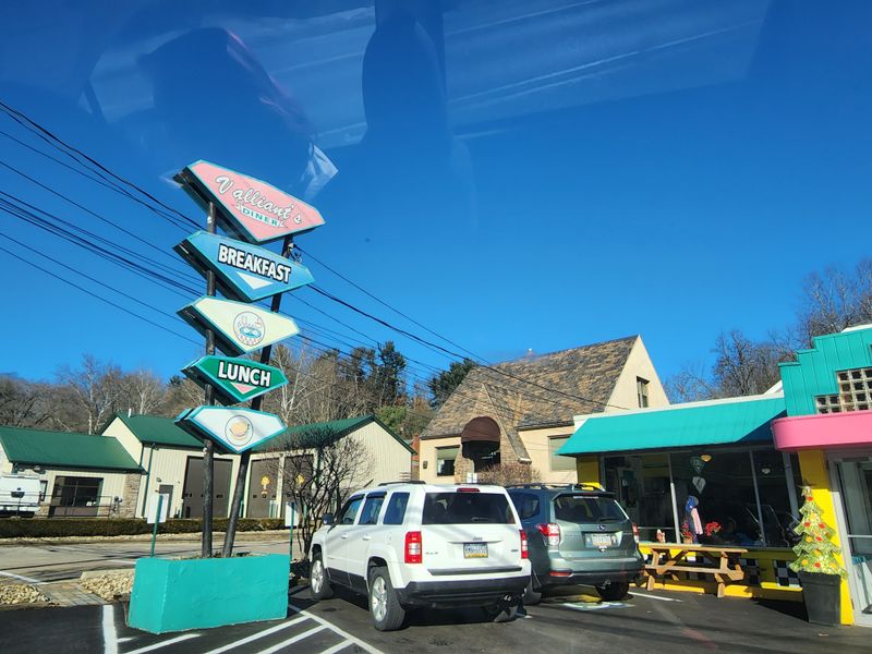 Valliant's Diner — Carnegie