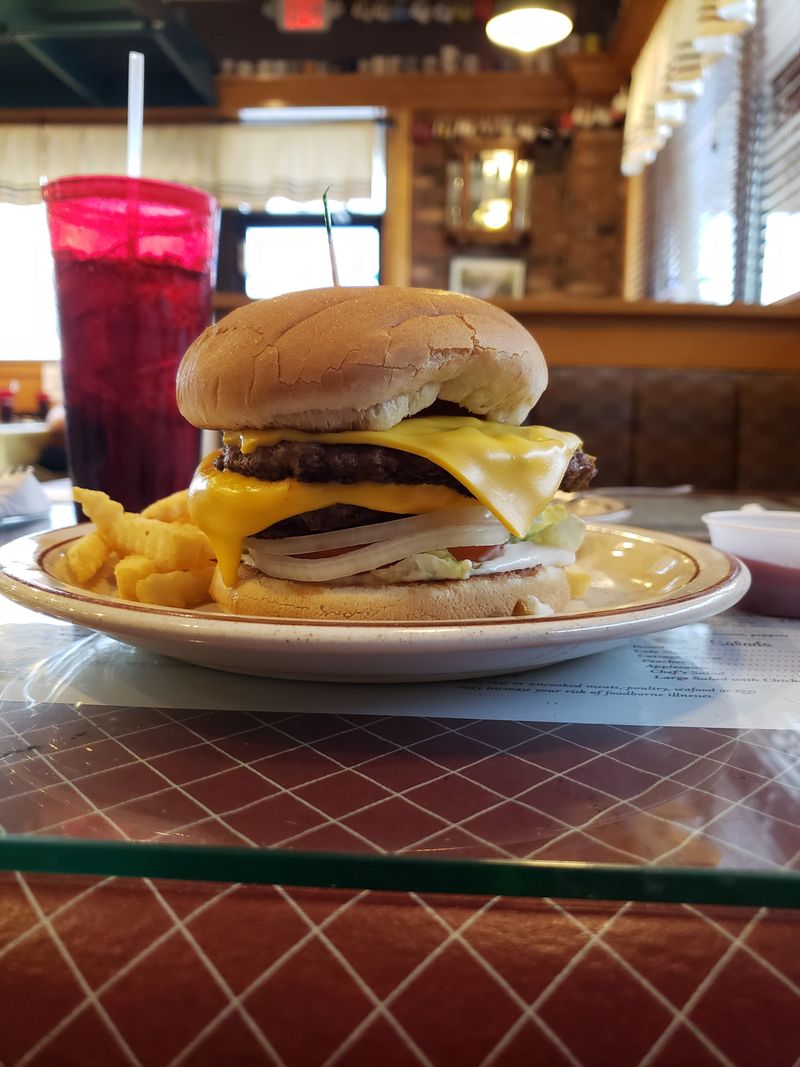 Mom's Restaurant – Franklin