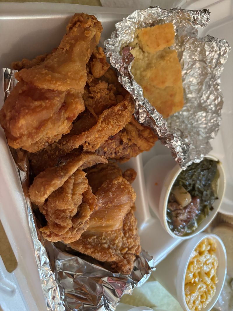 Terri Lynn’s Soul Food Express, Milwaukee